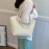 Summer Large Capacity Woven Handbag With Magnetic Closure For Daily Outfits