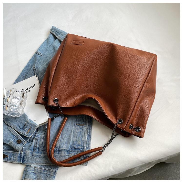 Spring Large Capacity Bags for Women, New Fashionable and Popular Commuter Bags, Popular Single Shoulder Tote Bags