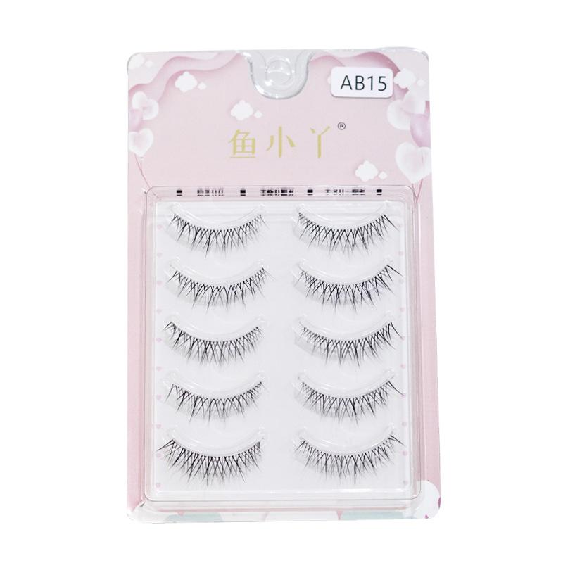 Yu Xiaoya AB15 Thick Natural Curl False Eyelashes for a Cartoon Barbie Look
