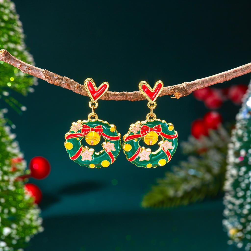 Design Sense Herz Weihnachtsmann Hängeohrringe für Damen Exquisite Emaille Lebkuchen Weihnachtsbaum Ohrringe Feiertagsschmuck Geschenk