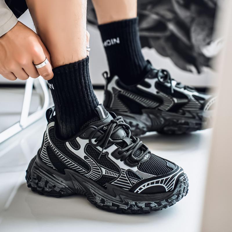 New Fashion Men 's Four Seasons Comfortable Thick Sole Shoes Students BoysTrending Soft Sole Breathable Casual Running Sneakers