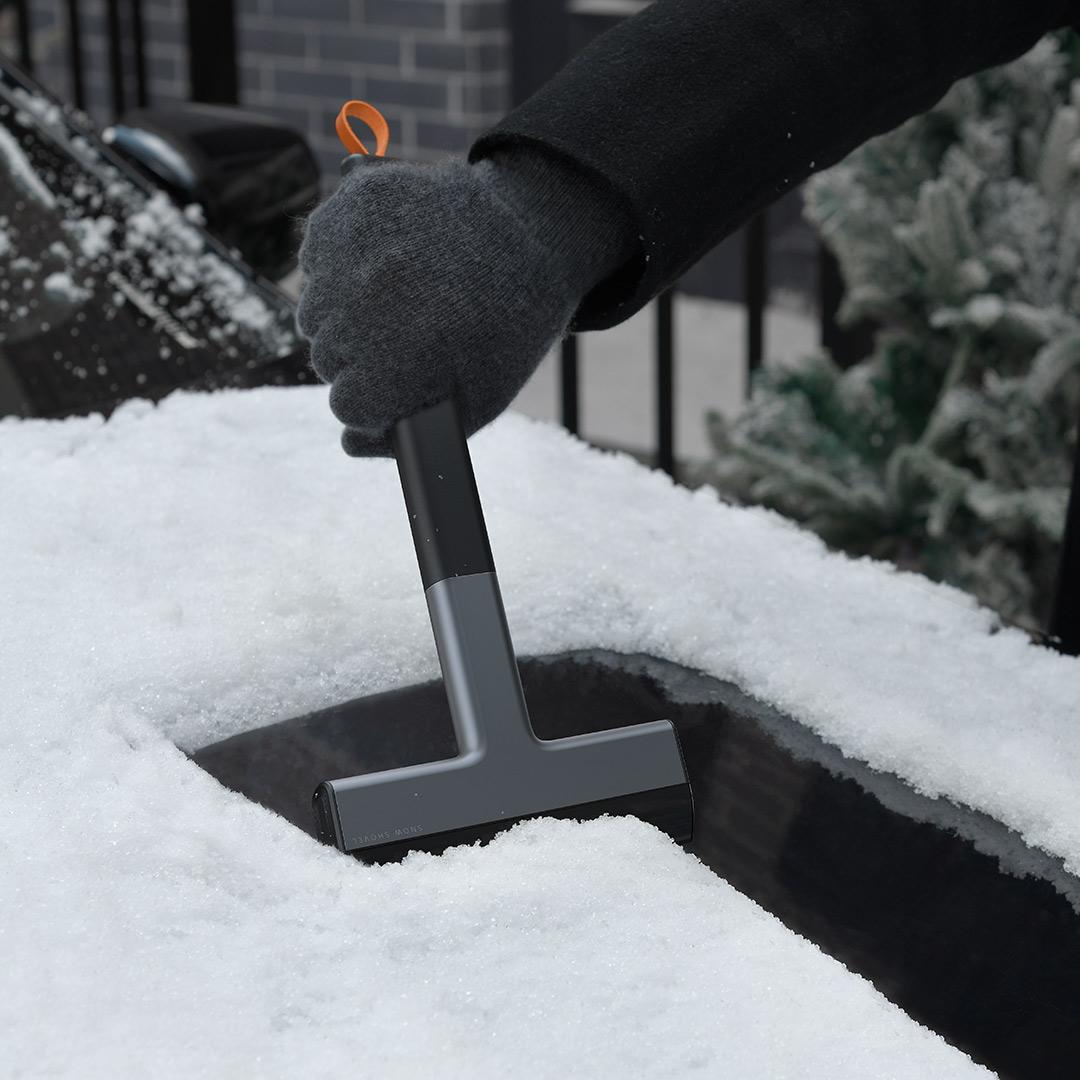 Car Ice Scraper Winter Snow Brush Clean Glass Brush Shovel Windshield Ice Breaker Quick Snow Removal Multifunction TPU Car Tool