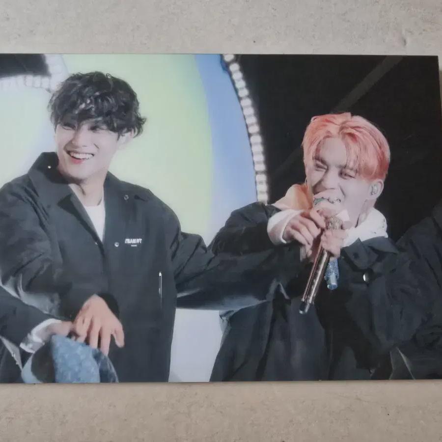 

Seventeen Frame Is 20,000 Won In Bulk