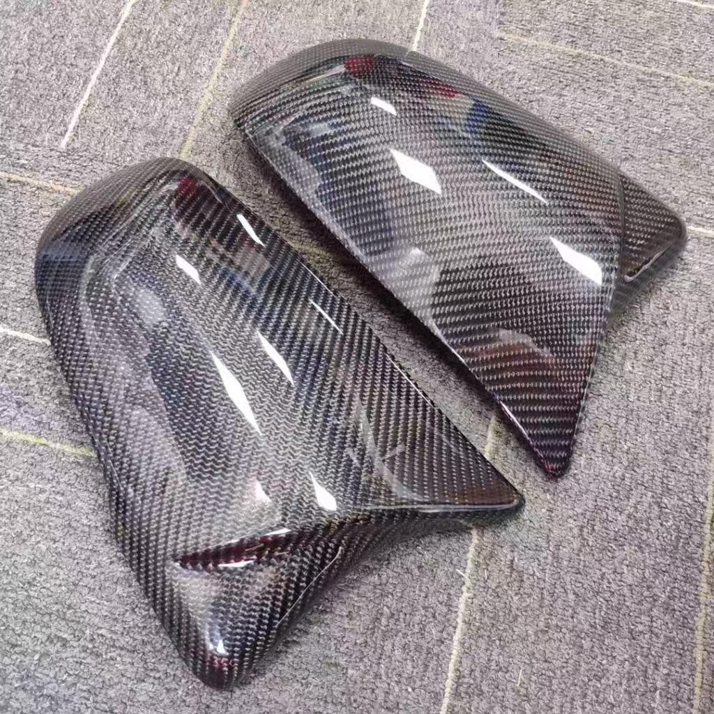 Carbon Fiber Body Kit with Front Bumper, Side Skirts, Rear Bumper, Hood, and Spoiler for 2017 BMW 1 Series F52