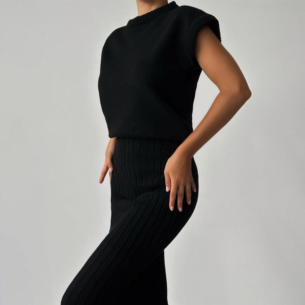 2024 Women's Fashion Sweater Set: Sleeveless Pullover Top & Slim Fit Long Skirt