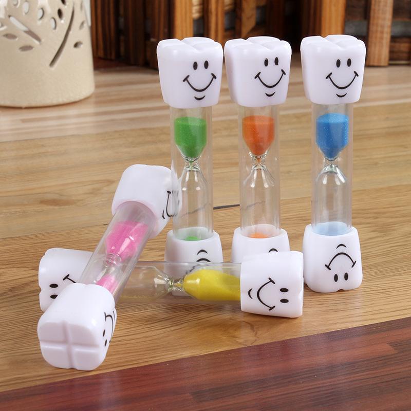 Lovely Smiling Face Hourglass Sand Clock For Cooking Brushing Teeth 3 Minutes Sands Timer Sandglass For Children Kids Gift