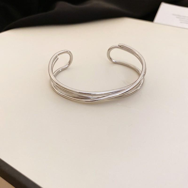 Minimalist Metal Grid Bracelet - European & American Fashion Niche, High-end Style Hand Jewelry