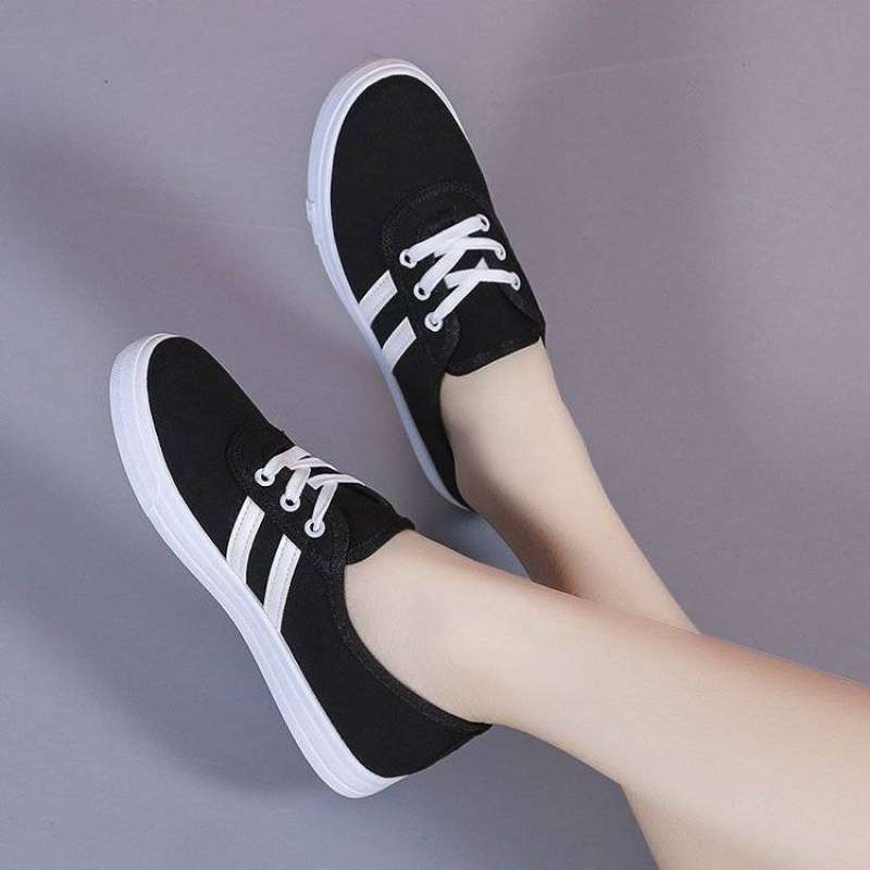 Shallow Mouth White Shoes Women's 2025 Spring and Summer New Korean Version of Canvas Shoes Casual Fashion Versatile Flat-soled Single Shoes Women's S