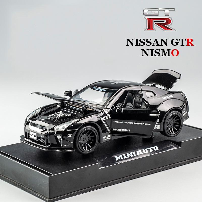 

1/32 масштаб GTR Nismo, литая под давлением модель автомобиля, игрушечный автомобиль с откатным механизмом, звуком и светом для детей, коллекция подарков для мальчиков и девочек 1/32-14.7x6.7x4.3cm