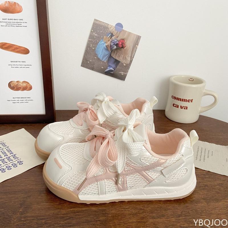 Fashion New Lightweight Breathable Sports Shoes Women Spring Summer Fashionable Versatile Flat Shoes Leisure Comfortable Women Sneakers