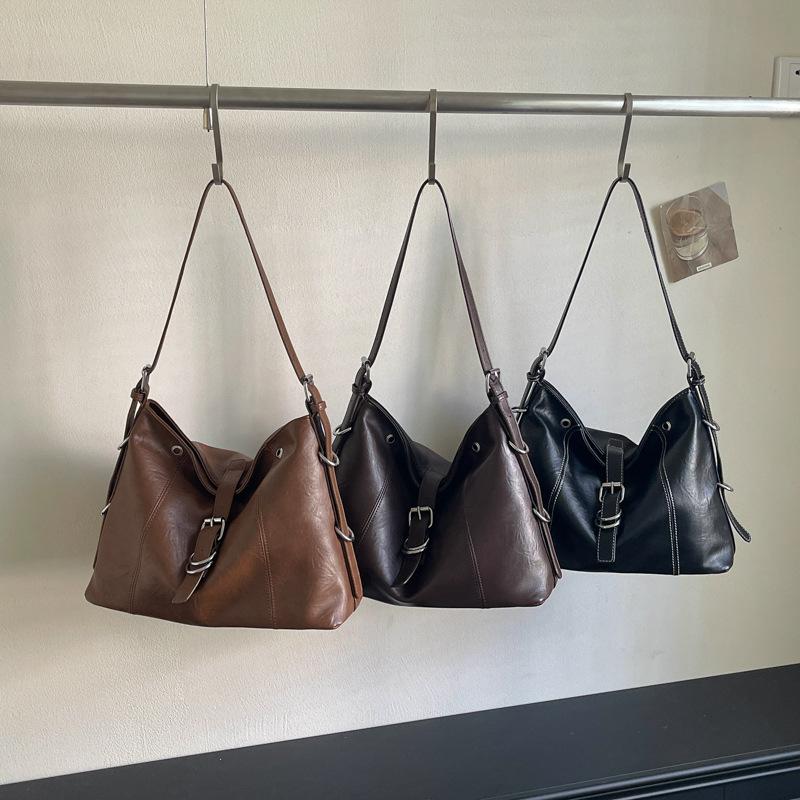 Large-capacity Fashionable Tote Bag - Versatile for School and Commuting - Single Shoulder Crossbody Bag