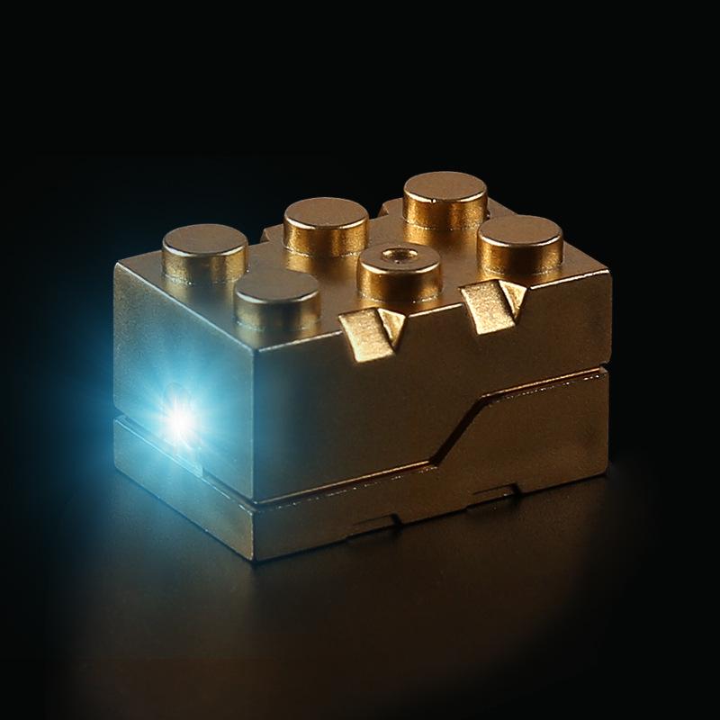 

Luminous LED Gold Building Blocks Toy with Flashlight - DIY Educational Small Particle Set with Colorful Accessories 1.5*1.6*2.7CM