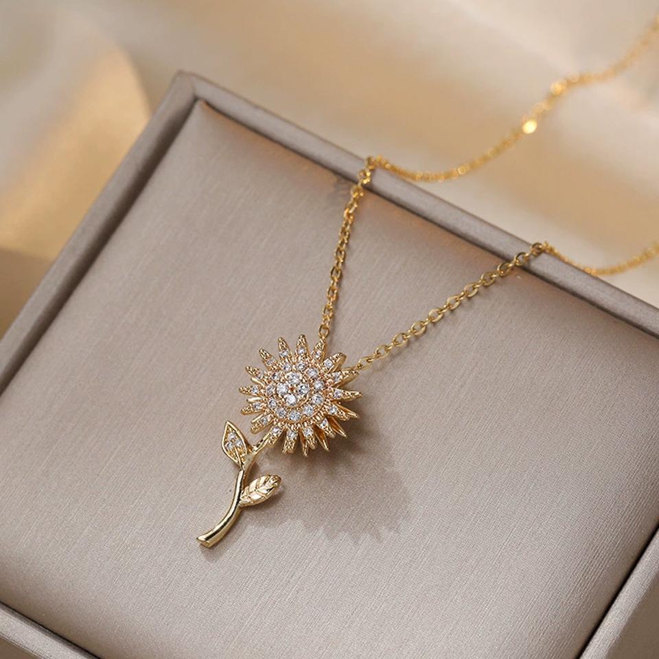 ZAKOL Exquisite Rotating Sunflower Zirconia Flower Pendant Necklace Fashion Plant Flowers Gold Color Chain Choker Necklace Gift