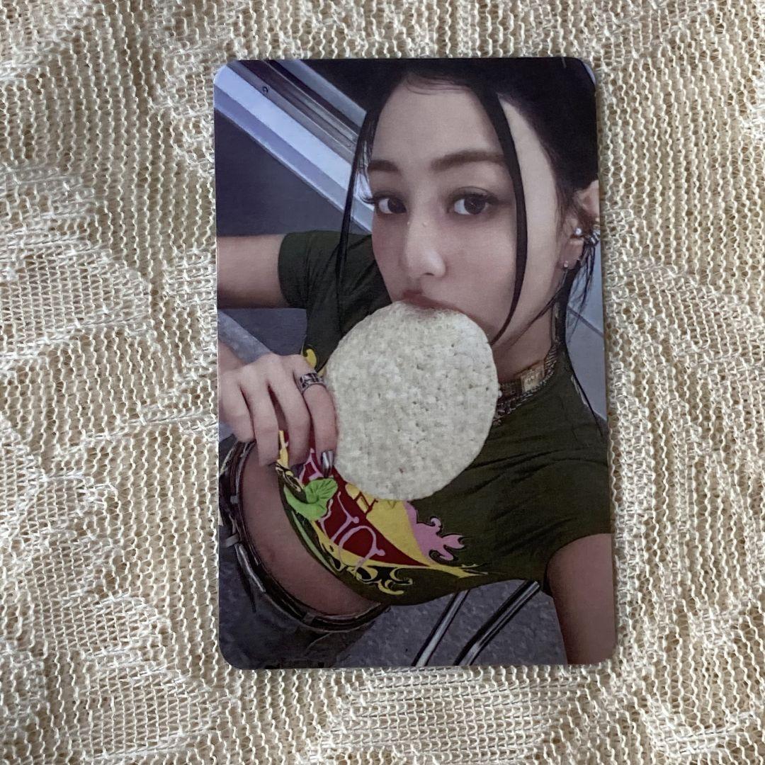 

[USED] Jihyo TWICE THIS IS FOR 7/13 Popular Songs Sanok Trading Card