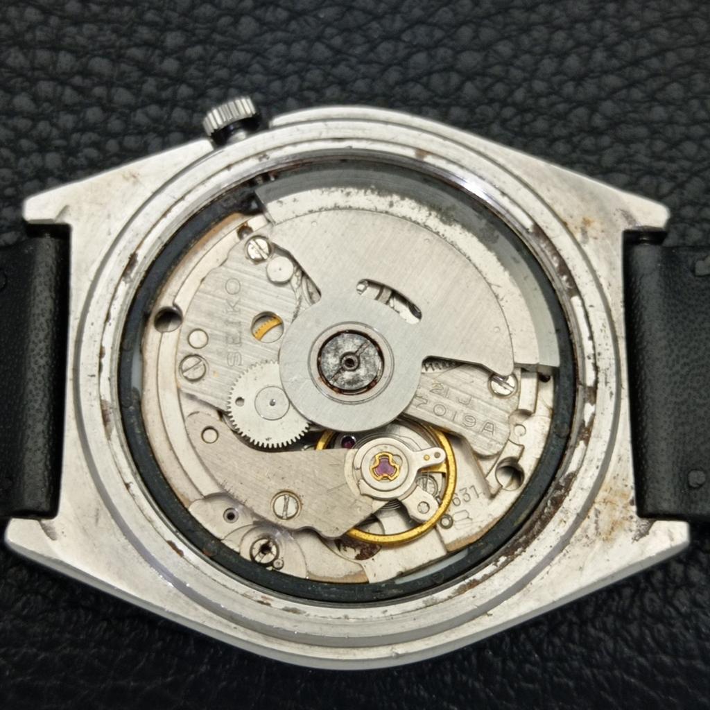 VINTAGE SEIKO 5 AUTOMATIC 7019A JAPAN MENS BLACK COLOR DIAL WATCH a702638-1 R209-a702638