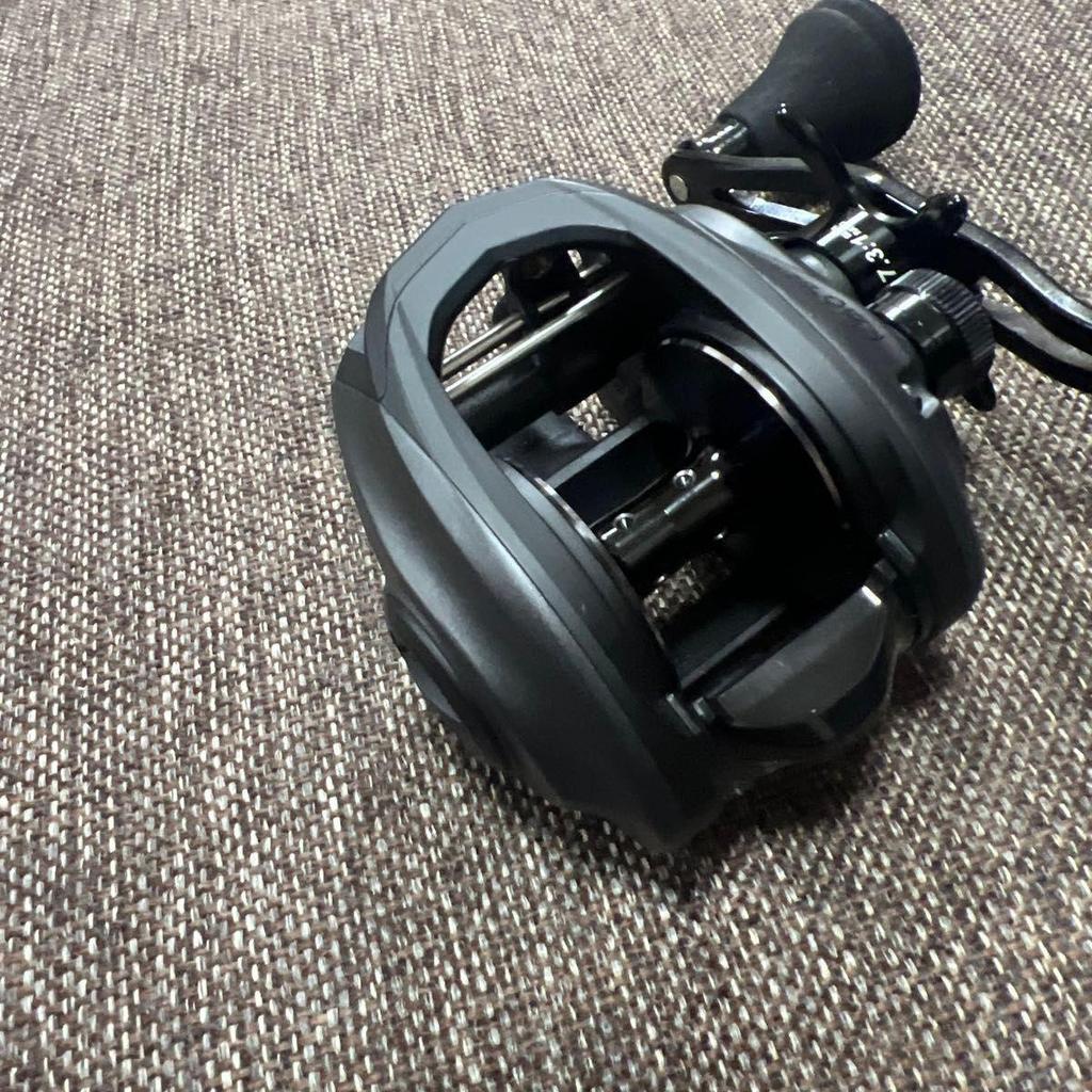 Used Abu Garcia REVO BEAST 40-HS bait reel