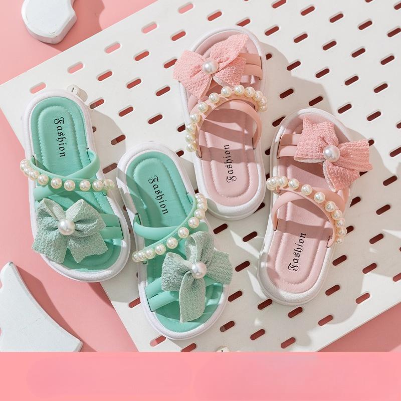 New Style Girls' Shoes - Children's Flip-flops with Soft Beach Bottom and Cool Design