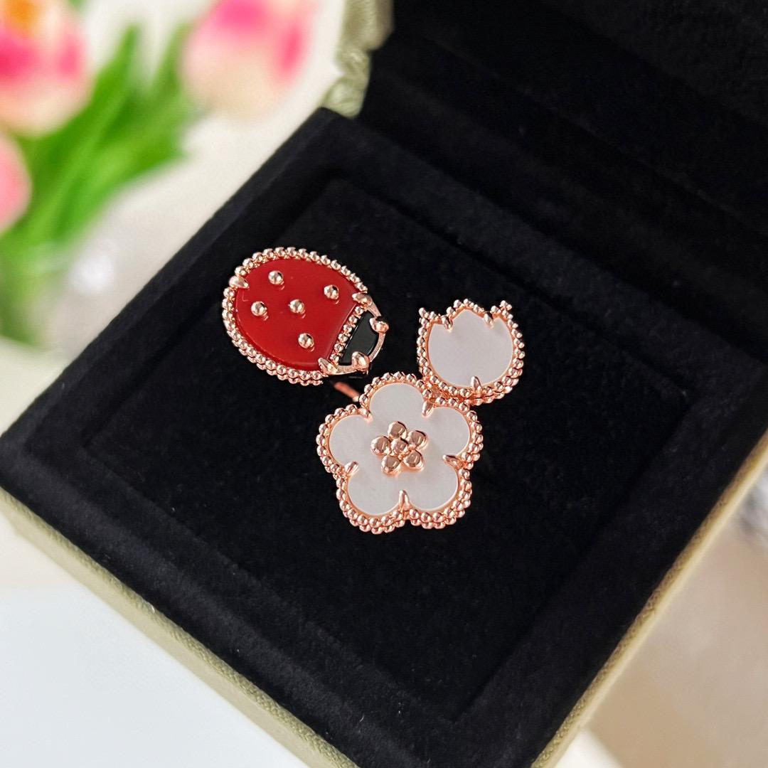 

Vintage Hot Brand Flower Women s Ring Luxury Jewelry For Women Designer Pure 925 Sterling Silver Lady Party Ladybird Rings 8