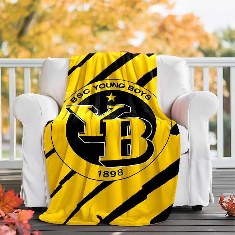 1pc Football Team (26) Theme Blanket - Digital Print, Polyester, Cozy for All Seasons, Perfect for Outdoor, Camping, and Travel