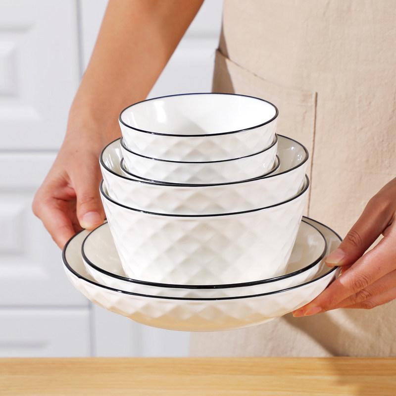 Nordic Style 45-Piece Tableware Set: Plates, Rice Bowls, Diamond Soup Bowls, and Fish Plates for 10 People