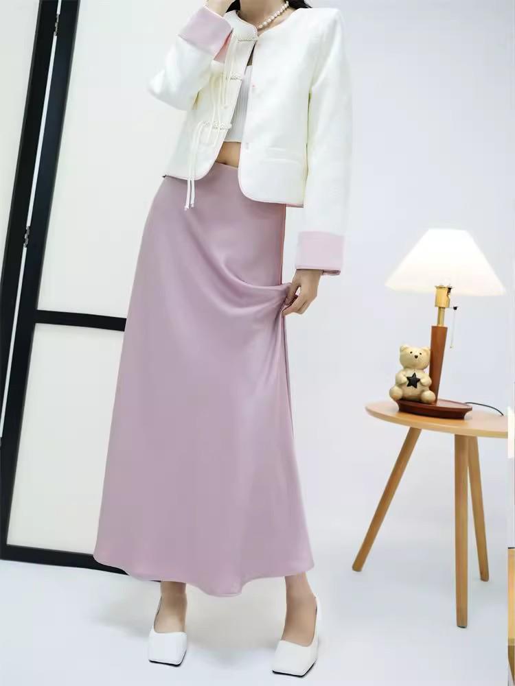 Enhanced Autumn High-Waisted Slimming Midi Skirt for Women in Acetate Satin Fabric. Please view the product before ordering.