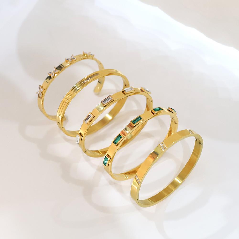 French Retro High-End Sense Fashion Versatile Titanium Steel Jewelry Women'S Opening Zircon Bracelet Does Not Fade