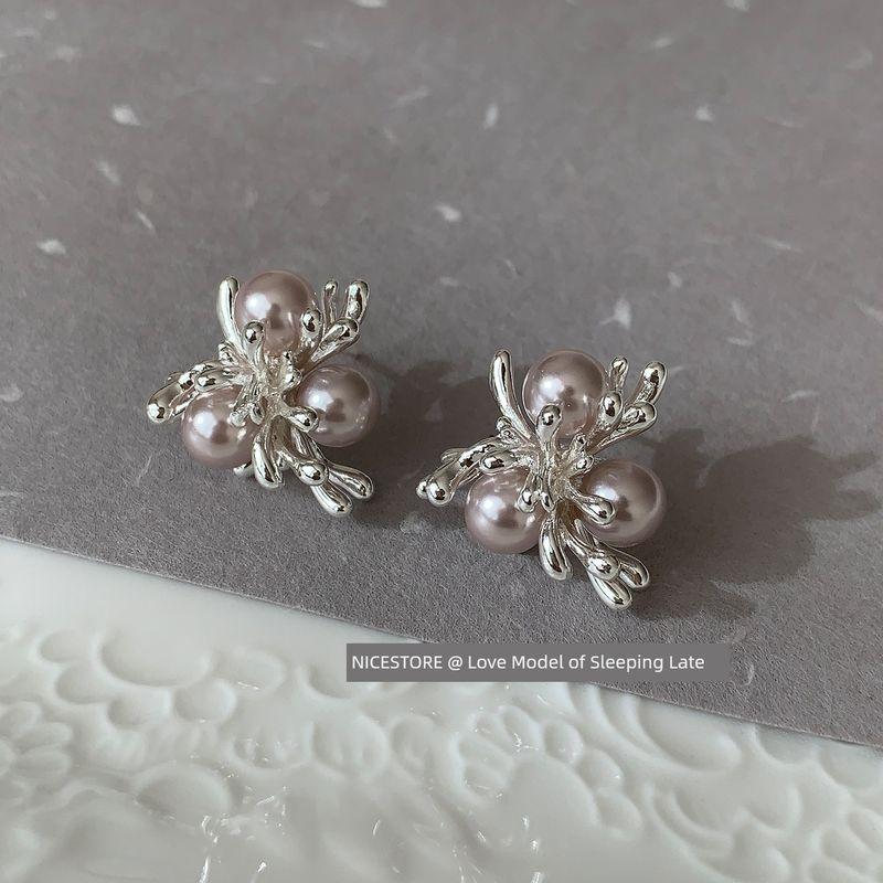 

Позднецветущий платикодон крупноцветковый Night Cherry Sequence Нежный французский темперамент Серьги-цветы из жемчуга цвета манто-розы Милые серьги Fireworks Pearl(Pair of silver needles)