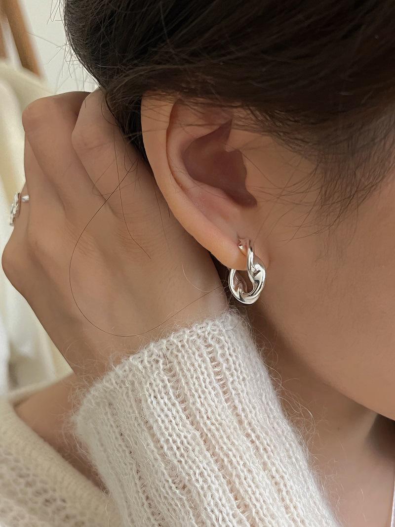 INS Style Diamond Cable Knit 925 Sterling Silver Stud Earrings - Korean High-End Design 925 Silver серебряный