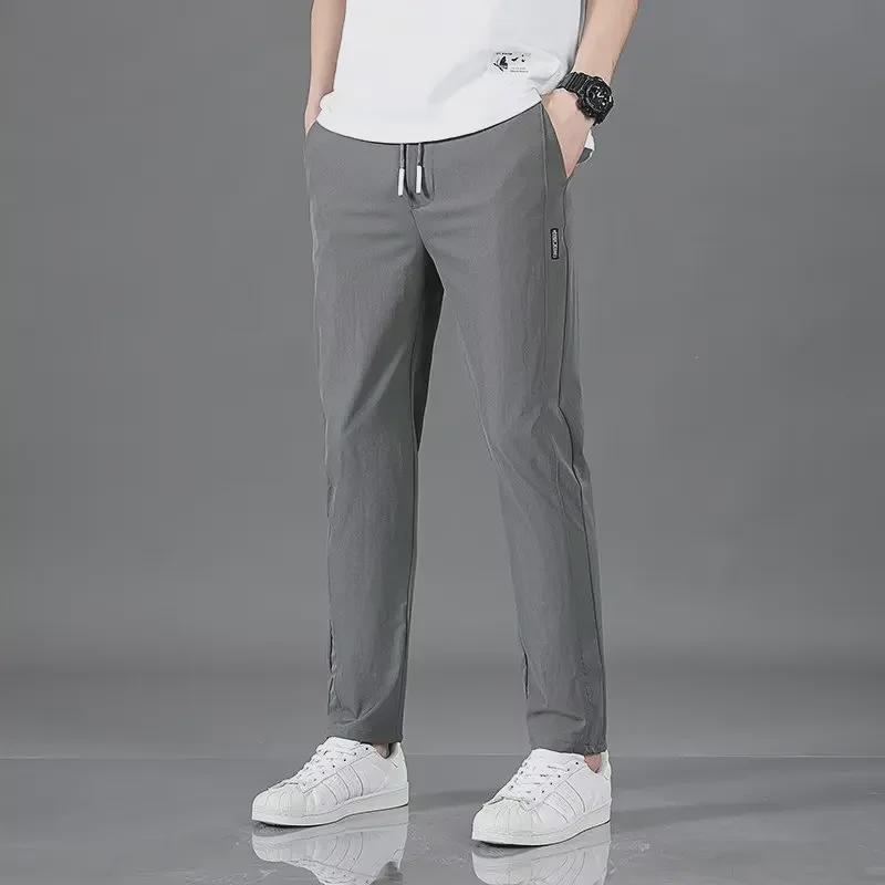 Men's Korean Black Label Autumn/Winter Thickened Velvet Light Business Pants, Large Size.