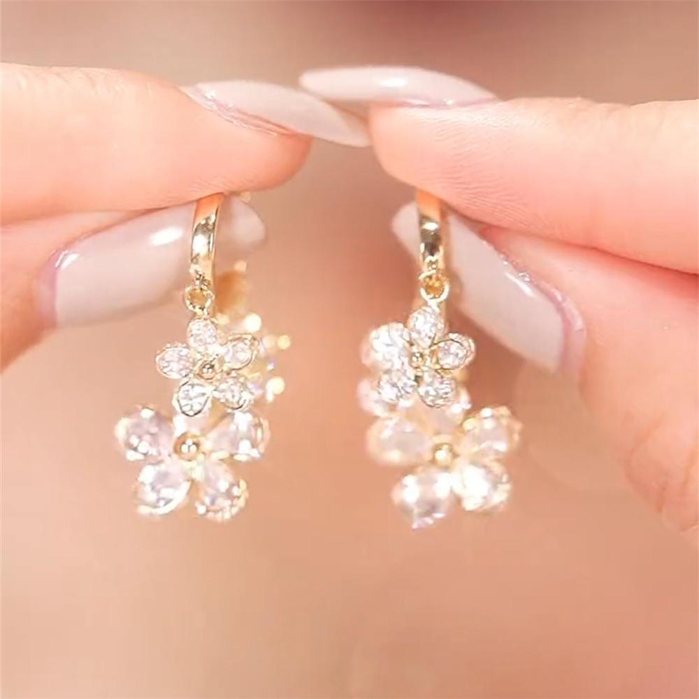 Luxury Female White Zircon Stone Flower Hoop Earrings Vintage  Gold Color Wedding Jewelry For Women