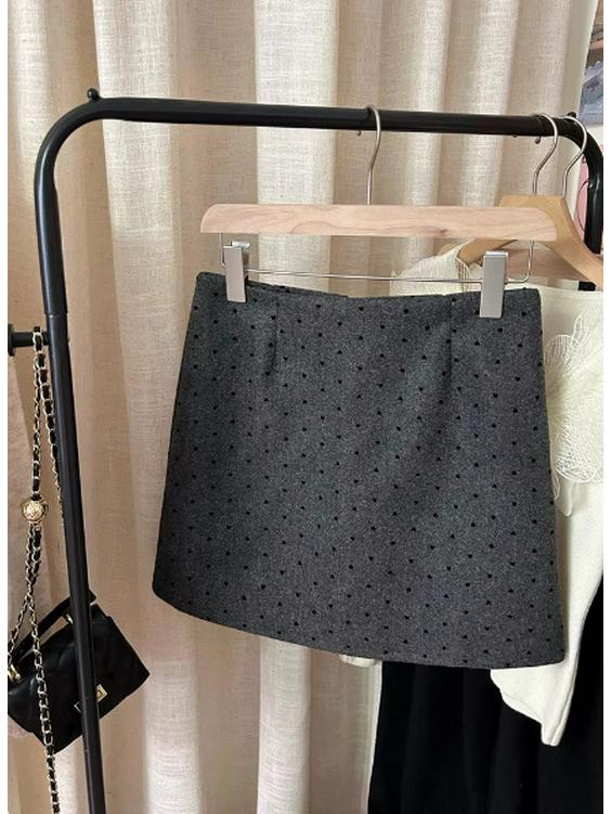 

Women s High-Waist Gray Heart Wool Half Skirt, A-line, Slimming, Autumn-Winter Style XL темно-сірий