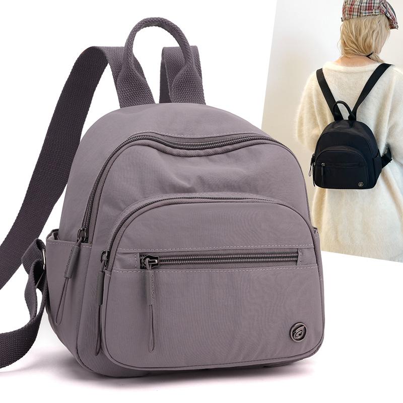 Leichter Nylon-Rucksack für Damen, klein, für den täglichen Gebrauch und Reisen
