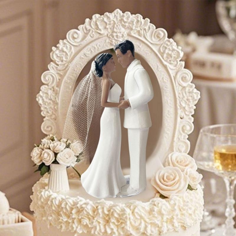 Plastic Bride And Groom Cake Top Couple Figure Wedding Cake Decoration For Engagements Reception Table Centerpieces