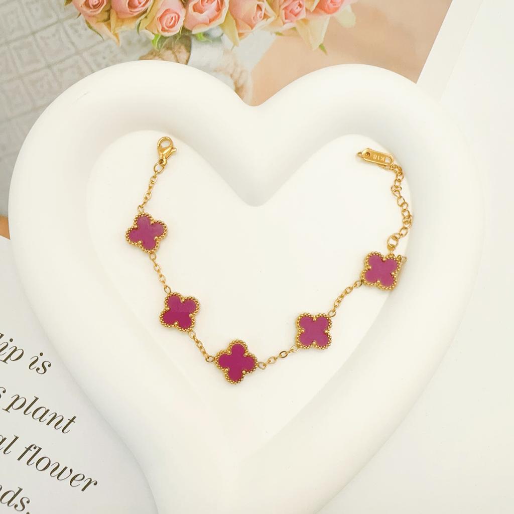 Stainless Steel Clover Bracelet with Non Fading Titanium Steel High-end Jewelry
