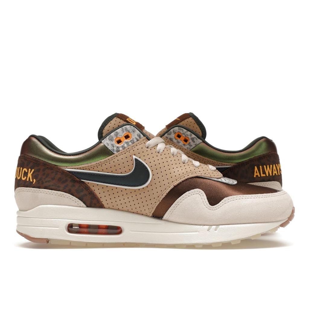 Nike Air Max 1 87 Premium University of Oregon PE Men Sneakers Tan Hemp University-Gold HQ2640-200