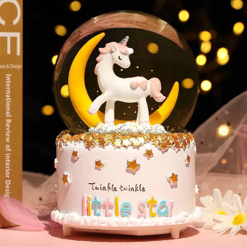 Cartoon Couple Crystal Ball Resin Snow Globe Music Box Toy