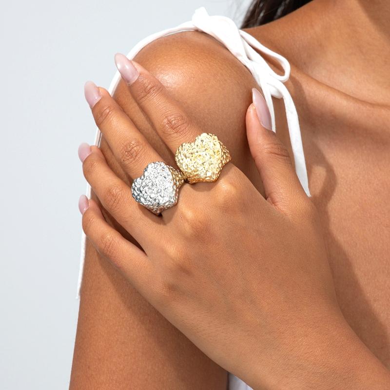 Ins Jednoduchý prsten na prst se srdíčkem Prsten s korálkovým řetízkem s přívěskem srdce pro ženy Osobnostní kovové prsteny Dámské šperky