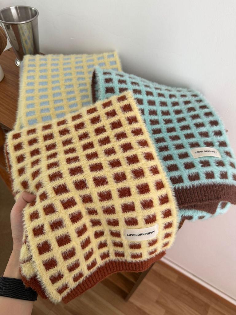 Mint Chocolate Soft Scarf – Cozy & Cute Waffle Pattern for Fall/Winter Women