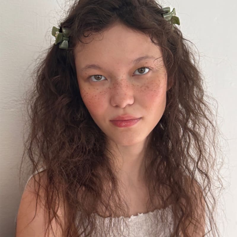 

OVLA TINY RIBBON CLIP_2COLOR HC058 black