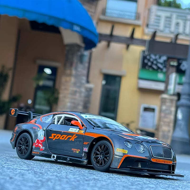 1:24 Bentley Continental GT3 Alloy Car Die-cast Alloy Toy Car Car Model Sound and Light Pull Back Sliding Function Car Toy Children Boy Gift