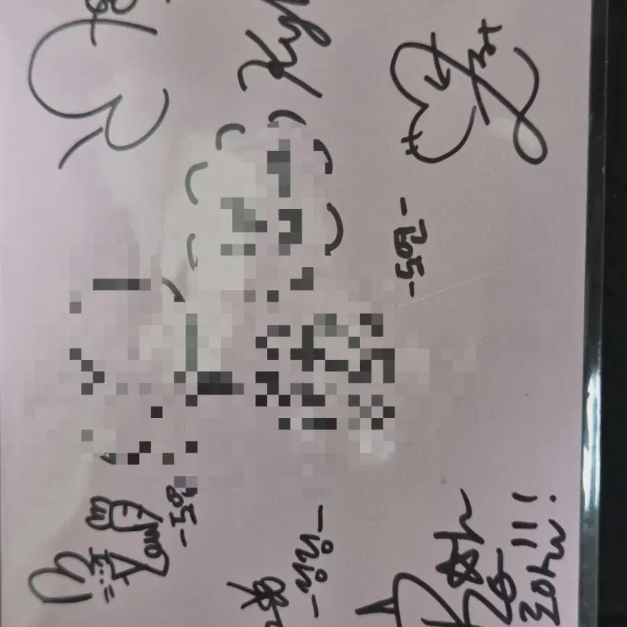 Girl Group Kiras Autographed Postcard