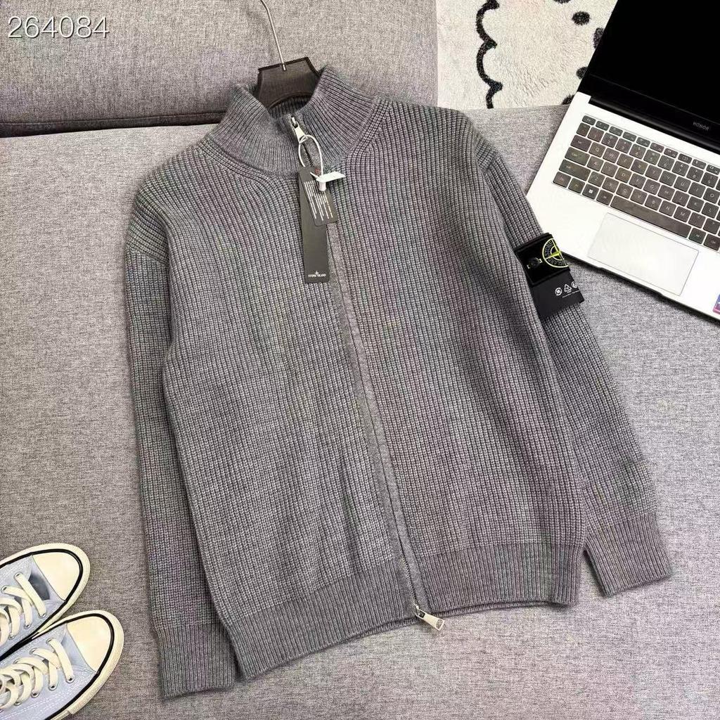 STONESLAND Unisex Stand Collar Zippered Sweater