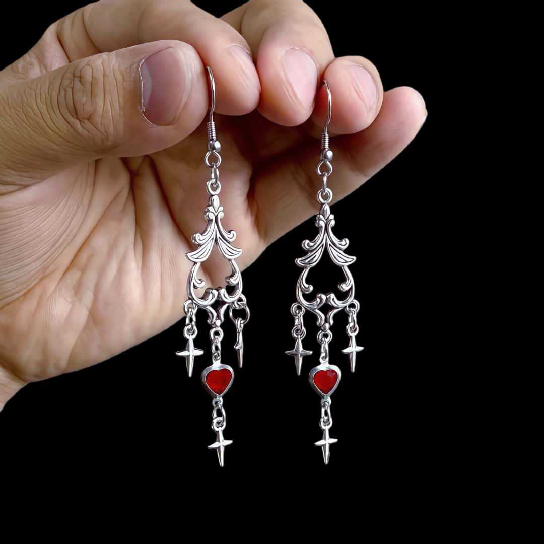 

New Victoria Sliver Color Stars Tassel Red Black Heart-shaped Dangle Earrings for Women Goth Halloween Designer Earrings Jewelry красный