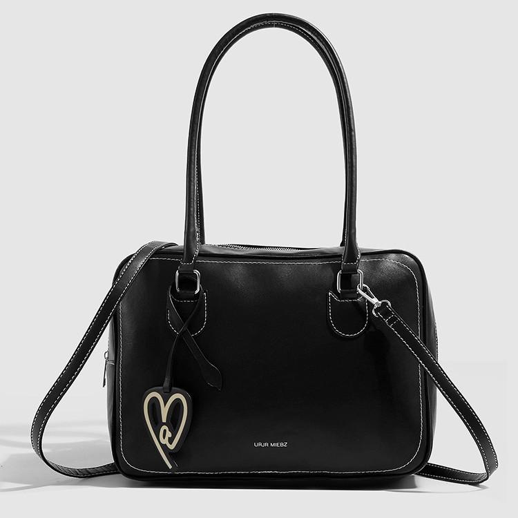 

Bag women s 2025 new tote bag, large capacity hand-held bowling bag, niche fashion commuter shoulder crossbody bag чёрный
