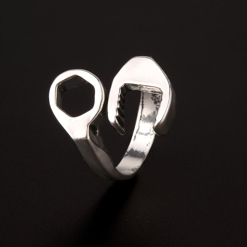 

Ретро Гаечный ключ Кольцо для мужчин Сплав цинка Цвет Панк Готика Открытое кольцо Ручной работы Дизайнерский Циркон Байкерские аксессуары Креативный подарок resizable