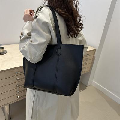 Tasche mit großem Fassungsvermögen, Modische und Retro-Pendler-Tragetasche, Schlichte Einzelschultertasche
