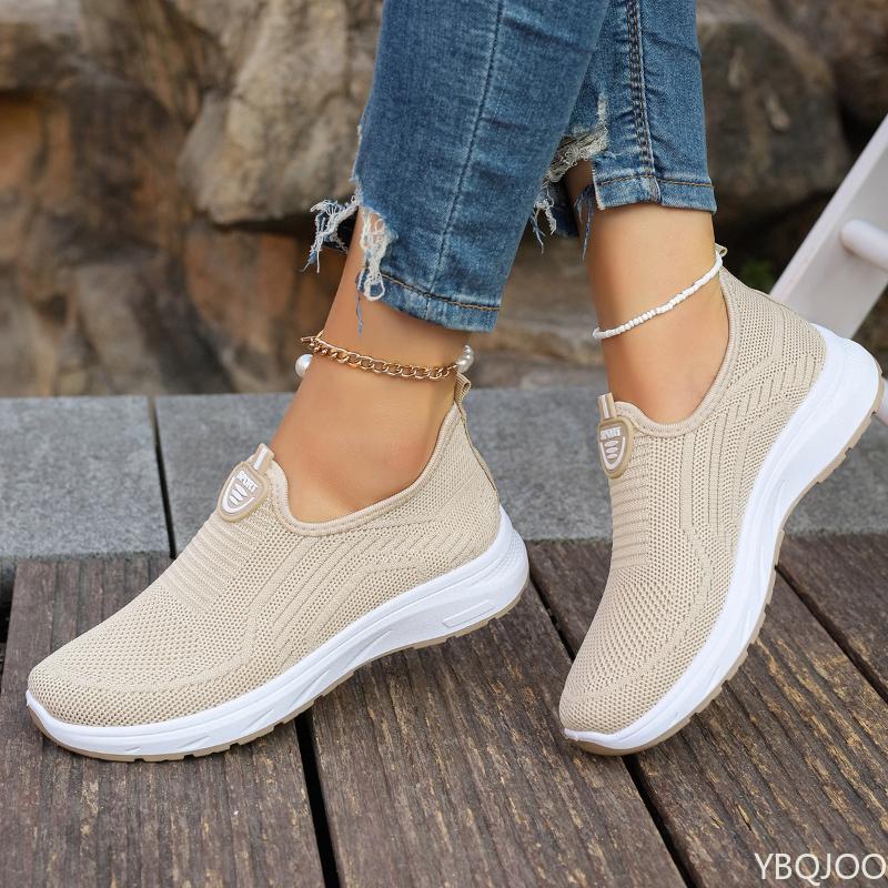 New Ladies breathable footwear Soft soled lightweight shoes Mesh comfortable women's shoes Casual versatile flat  Mujer