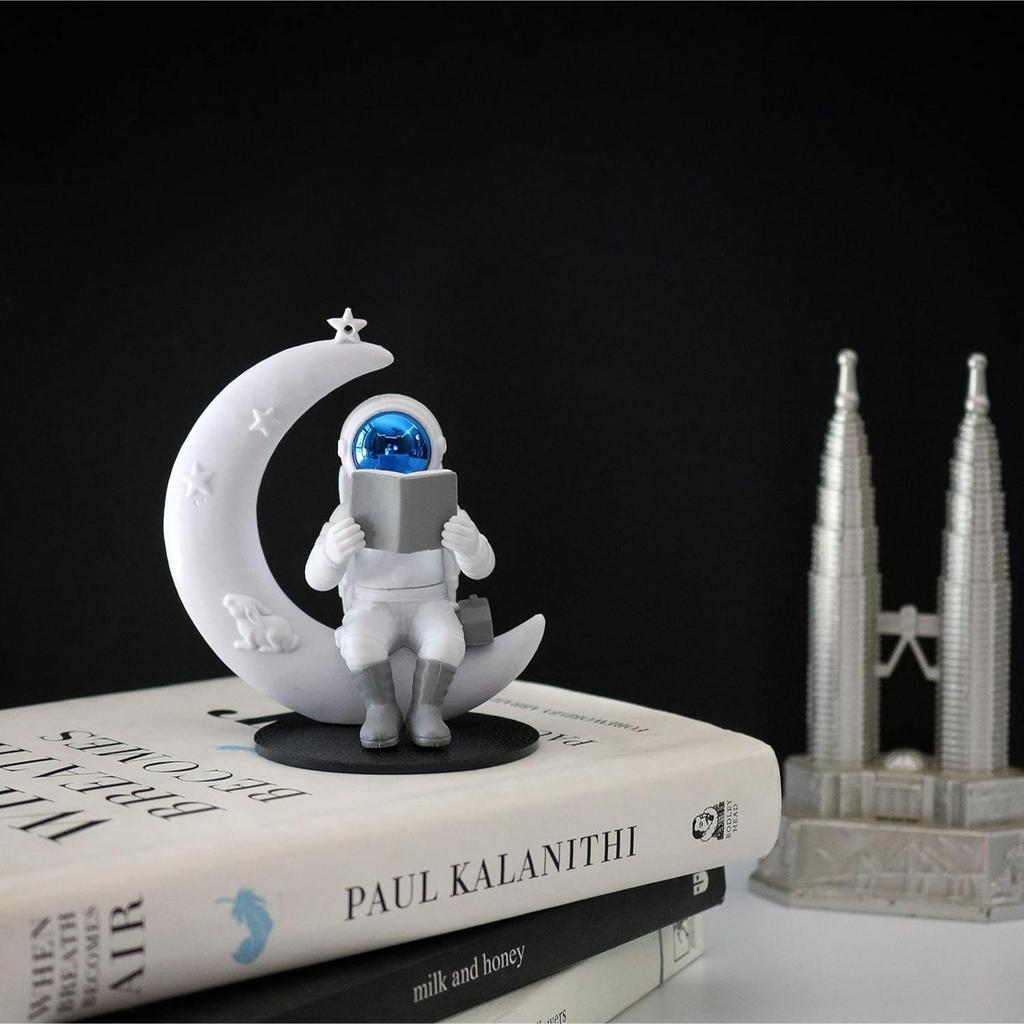 Niedliche Astronautenfigur aus dem Weltraum Actionfigur Spielzeug Statue für Ausstellungsstück Heim Wohnzimmer Dekor Büro Schreibtischdekoration Armaturenbrett