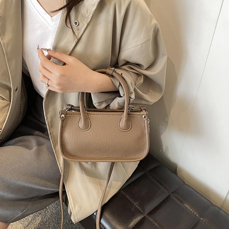 Popular small bag women's autumn new simple retro handbag fashion casual shoulder messenger bag
