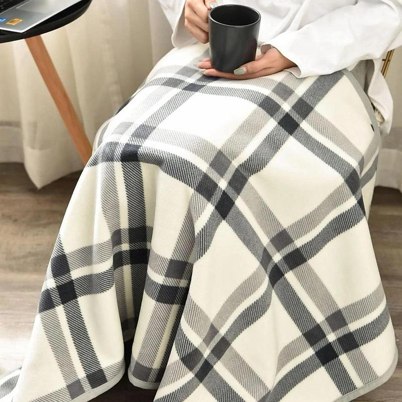 Multifunctional Shawl & Blanket: Dual-Purpose Leg Cover, Office Cloak, Sofa Throw